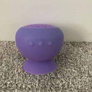 Brook stone Bluetooth speaker